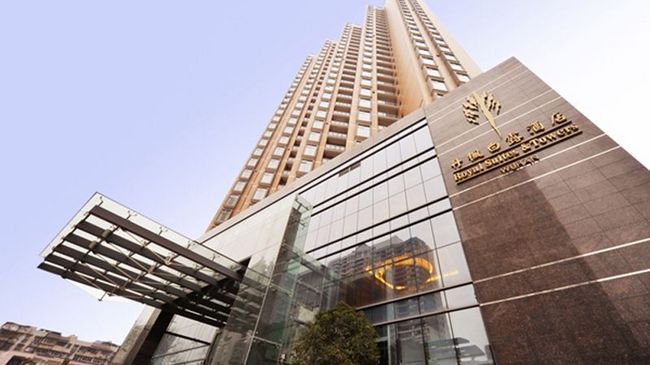 Royal Suites & Towers Wuhan Exteriör bild